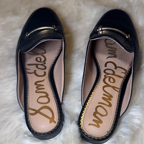 Sam Edelman Black Loafers with Gold Detail - Picture 3 of 5
